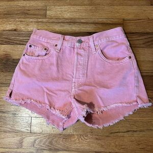 Levi’s Pink High-Rise Frayed Hem Women's Denim Shorts Sz 27